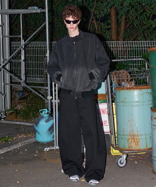 OY（オーワイ）の「『OY/オーワイ』 CURVED PANEL WASHED DAMAGE BOMBER JACKET/カーブパネル ボンバージャケット（その他アウター・レディース・ブラック・L）」の8枚目の写真