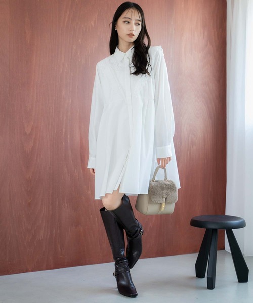 NOELA（ノエラ）の「ワンハンドル２ＷＡＹファーフラップバッグ（ハンドバッグ・レディース・オフホワイト/モカ・フリー）」の18枚目の写真