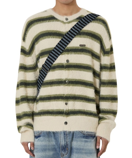 OY（オーワイ）の「『OY/オーワイ』STRIPE CURVE BAG/ストライプ カーブバッグ（ショルダーバッグ・レディース・ブラック・FREE）」の2枚目の写真