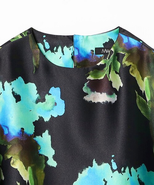 EFFE BEAMS(エッフェビームス)の「M・fil / ムーンセット ブラウス(シャツ/ブラウス・レディース・ロイヤルブルー・38)」の3枚目の写真