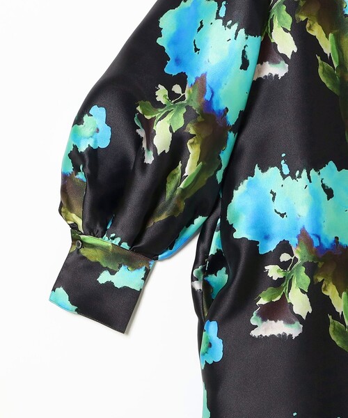 EFFE BEAMS(エッフェビームス)の「M・fil / ムーンセット ブラウス(シャツ/ブラウス・レディース・ロイヤルブルー・38)」の4枚目の写真