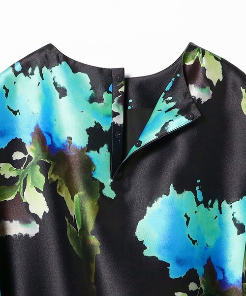 EFFE BEAMS(エッフェビームス)の「M・fil / ムーンセット ブラウス(シャツ/ブラウス・レディース・ロイヤルブルー・38)」の7枚目の写真