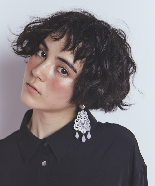 manana suerte(マニャーナスエルテ)の「レース×ビジューピアス(ピアス(両耳用)・レディース・ブラック/ホワイト・FREE)」の11枚目の写真