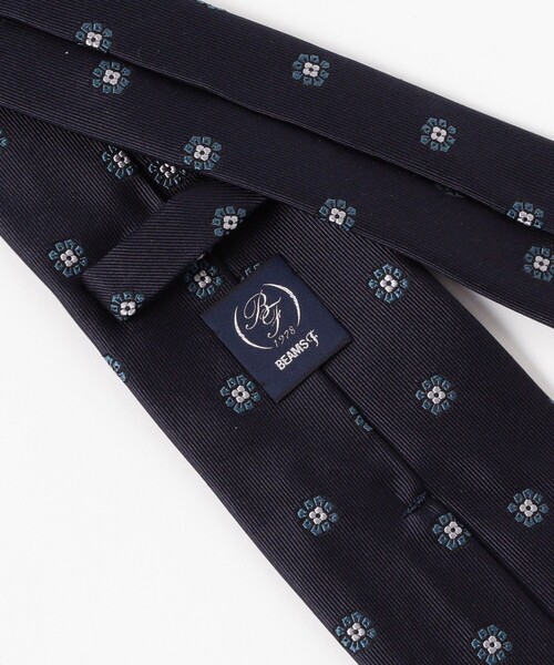 BEAMS F（ビームスエフ）の「シルク 小紋柄 ジャカード ネクタイ（ネクタイ・メンズ・オリーブ/ネイビー・ONE SIZE）」の8枚目の写真