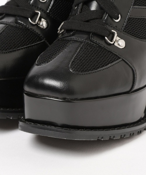 HARE（ハレ）の「スニーカーチャンキーブーツ(HARE)（ブーツ・レディース・シルバー/ブラック/カーキ・SMALL/MEDIUM/LARGE）」の17枚目の写真