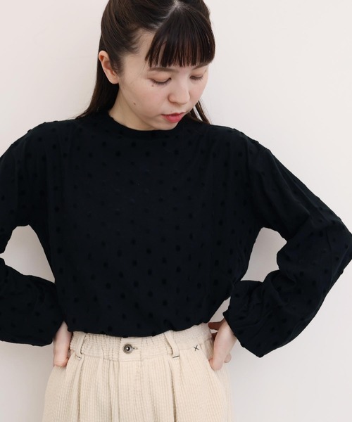 l'atelier du savon（アトリエドサボン）の「_ベロアドット　ロンＴ（Tシャツ/カットソー・レディース・キナリ/ブラック・FREE）」の3枚目の写真