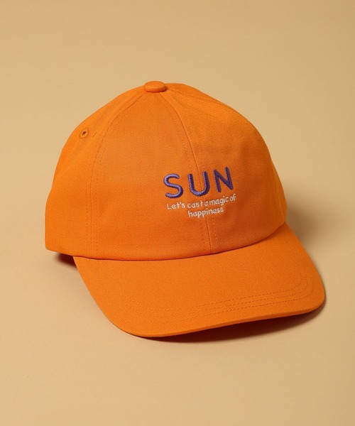 LAKOLE（ラコレ）の「【らこれキッズ】刺繍キャップ / 588186（キャップ・キッズ・ホワイト/ラベンダー/オレンジ/チャコール・FREE）」の4枚目の写真