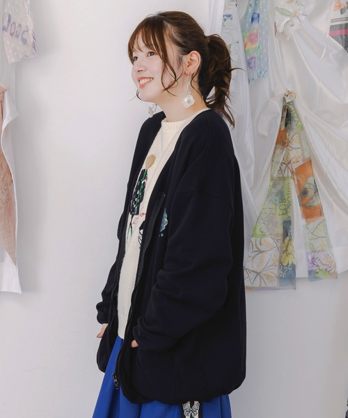 ScoLar(スカラー)の「153661:ミニ裏毛スカ子ロゴ ダブルジップカーディガン(カーディガン/ボレロ・レディース・ブラック/オートミール/杢グレー・M)」の15枚目の写真