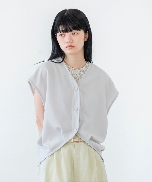sneeuw(スニュウ)の「4wayベスト(ベスト・レディース・グレー/ブラック・ONESIZE)」の2枚目の写真