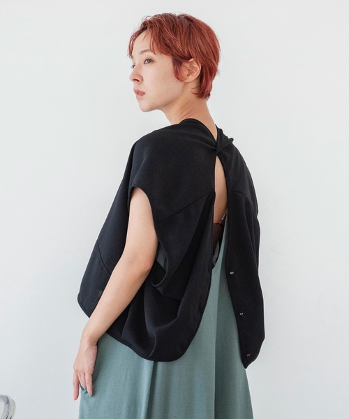 sneeuw(スニュウ)の「4wayベスト(ベスト・レディース・グレー/ブラック・ONESIZE)」の1枚目の写真