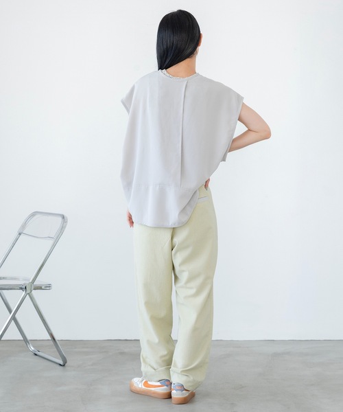 sneeuw(スニュウ)の「4wayベスト(ベスト・レディース・グレー/ブラック・ONESIZE)」の4枚目の写真