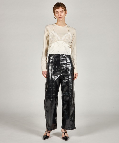 PRANK PROJECT（プランクプロジェクト）の「シンセティックレザープレスパンツ / Synthetic Leather Press Pants（その他パンツ・レディース・ベージュ/ダークブラック/ブラック・36/38）」の5枚目の写真