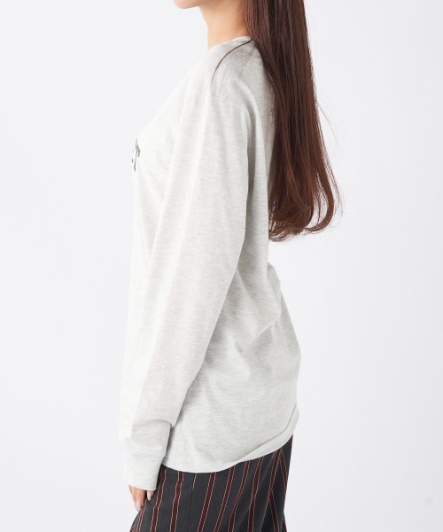 Ocean Pacific（オーシャンパシフィック）の「【OP/オーピー】【限定商品】レディースカレッジロゴロングＴシャツ/長袖ロンT（Tシャツ/カットソー・レディース・ベージュ/チャコールグレー/ホワイト/ヘザーグレー・SMALL/MEDIUM/LARGE/X-LARGE）」の6枚目の写真