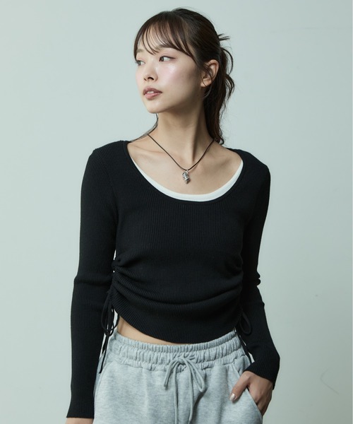VIVID LADY(ビビッドレディー)の「フェイクレイヤードドロストリブニット(ニット/セーター・レディース・ベージュ/ブラック/ワイン/グレー・FREE)」の10枚目の写真