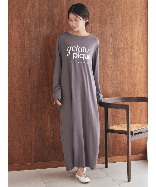 gelato pique（ジェラートピケ）の「レーヨンロゴワンピース（ルーム