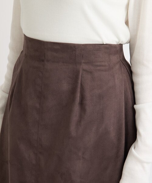 RIVE DROITE(リヴドロワ)の「【モダンな印象】ブラッシュドクロスサイドタックスカート(スカート・レディース・ブラウン/キャメル・38/36)」の8枚目の写真