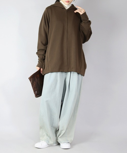 and it_（アンドイット）の「ダンボールニットゆったりこなれフルジップパーカー（パーカー・レディース・ブルーグレー/ブラック/ブラウン・FREE）」の22枚目の写真