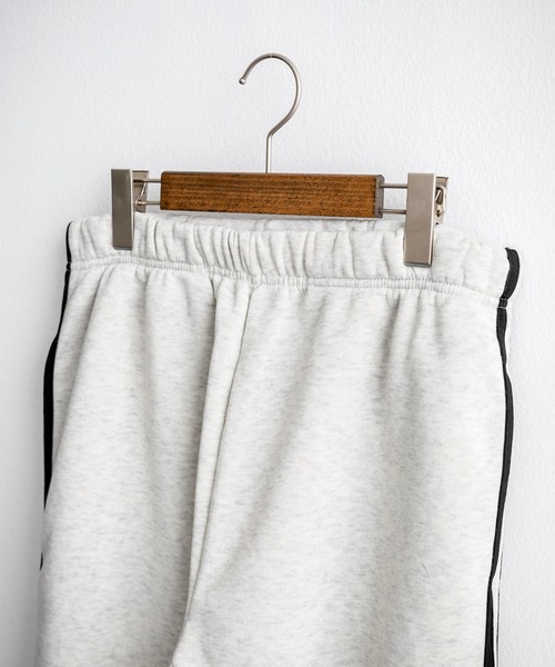 Rocky Monroe(ロッキーモンロー)の「裏起毛サイドラインバルーンスウェットジョガーパンツ(スウェットパンツ・メンズ・オートミール/チャコール/グレイッシュベージュ/ブラック・M/L/XL)」の22枚目の写真