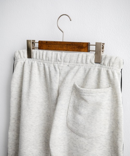 Rocky Monroe(ロッキーモンロー)の「裏起毛サイドラインバルーンスウェットジョガーパンツ(スウェットパンツ・メンズ・オートミール/チャコール/グレイッシュベージュ/ブラック・M/L/XL)」の14枚目の写真