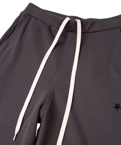 CONVERSE TOKYO(コンバーストウキョウ)の「RIB WIDE BUGGY PANTS(その他パンツ・レディース・キャメル/チャコールグレー・FREE)」の19枚目の写真