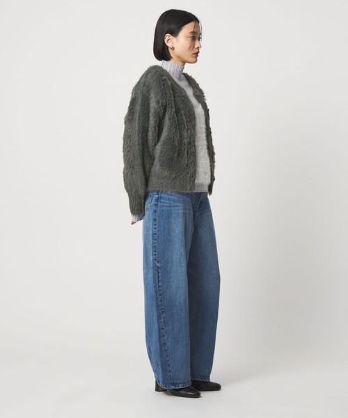 A DAY IN THE LIFE UNITED ARROWS(アデイインザライフユナイテッドアローズ)の「フェザーボリューム 2WAY カーディガン <A DAY IN THE LIFE>(カーディガン/ボレロ・レディース・オフホワイト/ベージュ/ダークグレー/ピンク・FREE)」の10枚目の写真
