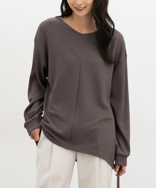Honeys(ハニーズ)の「Vネックチュニック(Tシャツ/カットソー・レディース・ブルー/モカ/イエロー系その他/グレー系その他/ブラック・L/LL/M)」の4枚目の写真