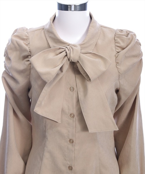 clear（クリア）の「ピーチリボンタックシャツ[大人 カジュアル フェミニン ガーリー]≪AW新作≫（シャツ/ブラウス・レディース・ブラウン/ベージュ/キャメル・F）」の13枚目の写真