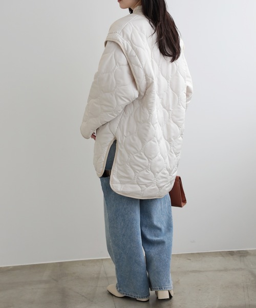 LUMIRA(アパレル)(ルミラ)の「2way中綿キルティングジャケット(ノーカラージャケット・レディース・ブラック/カーキ/アイボリー・FREE)」の8枚目の写真