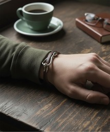 An+u（アンユー）の「レザーブレスレット（ブレスレット）」