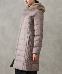 AIMER（エメ）の「フェイクファーフード付き撥水加工高密度タフタミドルダウンコート（ダウンジャケット/コート）」