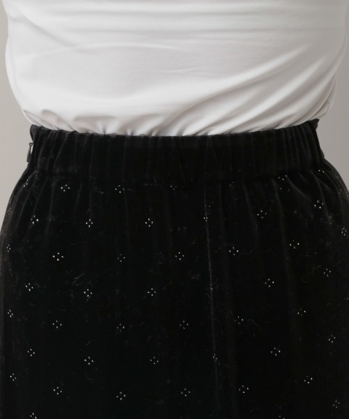 A part by（アパートバイ）の「キラキラベロアナロースカート（スカート・レディース・アイボリー/ブラック・FREE）」の20枚目の写真
