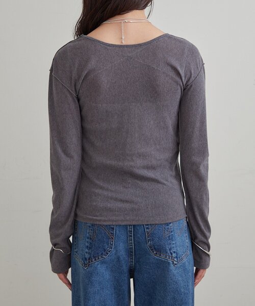 mystic(ミスティック)の「プレート付きクルーシアーロンT(Tシャツ/カットソー・レディース・オフホワイト/チャコールグレー/レッド/ピンク・FREE)」の21枚目の写真