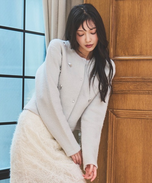 AND COUTURE(アンドクチュール)の「ビジュー付きニットカーディガン(カーディガン/ボレロ・レディース・ライトグレー/ピンク/ホワイト/チャコールグレー・FREE)」の19枚目の写真