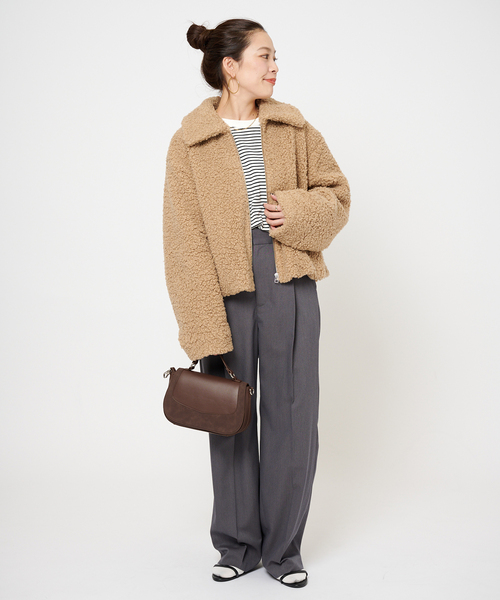 B.C STOCK（ベーセーストック）の「スエード調切り替えバッグ（ショルダーバッグ・レディース・ブラウン/ブラック・FREE）」の3枚目の写真