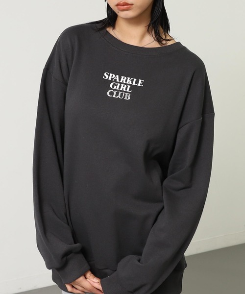 ANAP（アナップ）の「ポイント ラインストーン ハートロゴ 裏毛 スウェット（スウェット・レディース・オレンジ/ブラウン/ライトグレー/ダークグレー・F）」の3枚目の写真