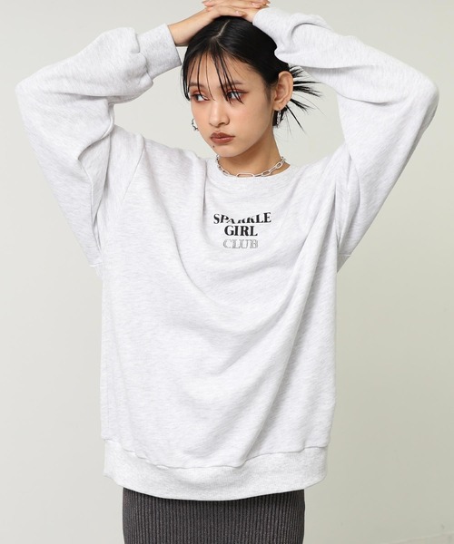 ANAP（アナップ）の「ポイント ラインストーン ハートロゴ 裏毛 スウェット（スウェット・レディース・オレンジ/ブラウン/ライトグレー/ダークグレー・F）」の5枚目の写真