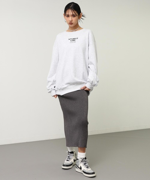 ANAP（アナップ）の「ポイント ラインストーン ハートロゴ 裏毛 スウェット（スウェット・レディース・オレンジ/ブラウン/ライトグレー/ダークグレー・F）」の8枚目の写真