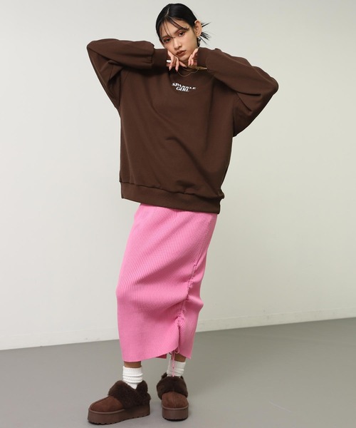 ANAP（アナップ）の「ポイント ラインストーン ハートロゴ 裏毛 スウェット（スウェット・レディース・オレンジ/ブラウン/ライトグレー/ダークグレー・F）」の16枚目の写真