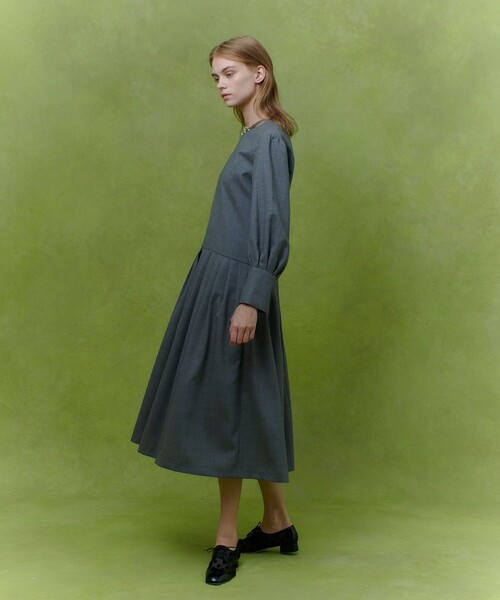 LOULOU WILLOUGHBY(ルルウィルビー)の「【LOULOU WILLOUGHBY】ウールトロローウエストワンピース(ワンピース・レディース・グレー系その他/ピンク・1/2)」の18枚目の写真