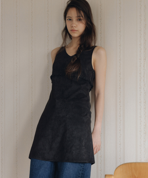 ANDNEEDS(アンドニーズ)の「Veta suede frill dress (black)(ワンピース・レディース・その他・MEDIUM/SMALL)」の2枚目の写真