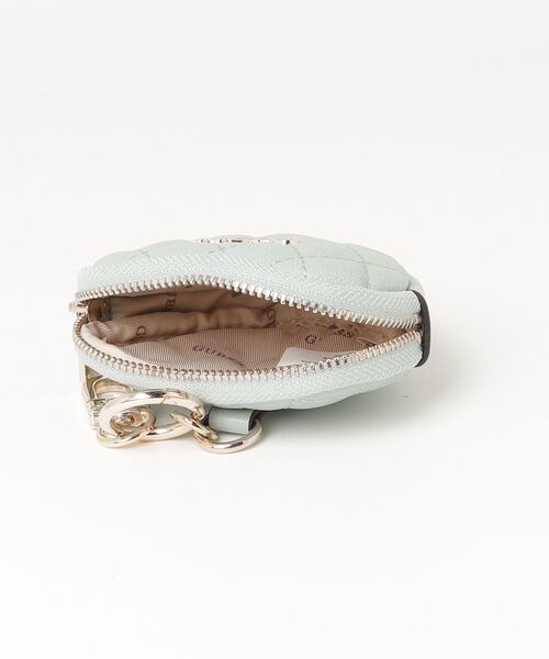 Guess（ゲス）の「HEART Pouch Keychain ミニポーチ  （コインケース・レディース・オフホワイト/ブラック/グリーン/イエロー・ONE SIZE）」の13枚目の写真