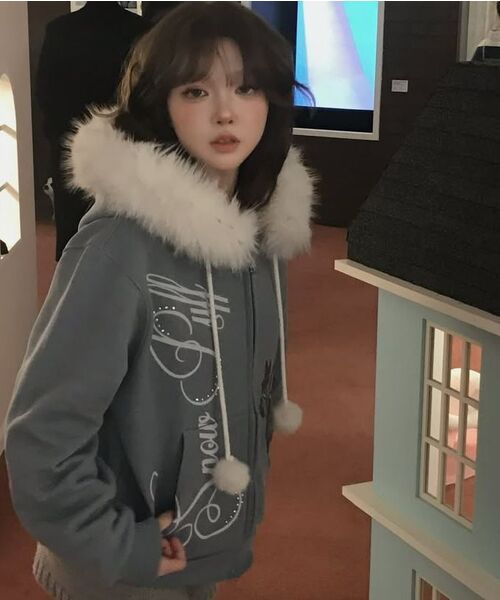 LARTIGENT(ラーティゼン)の「L21 SNOW FUR HOOD ZIP-UP(BEIGE)(パーカー・レディース・その他・FREE)」の2枚目の写真