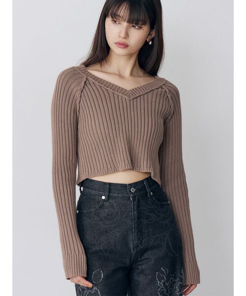 MURUA（ムルーア）の「ブリーチVネッククロップドニット（ニット/セーター・レディース・ブラック/ブルー/ベージュ・FREE）」の2枚目の写真