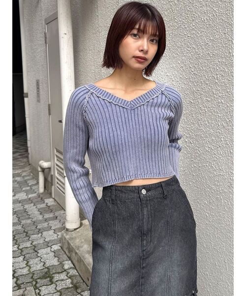 MURUA（ムルーア）の「ブリーチVネッククロップドニット（ニット/セーター・レディース・ブラック/ブルー/ベージュ・FREE）」の14枚目の写真