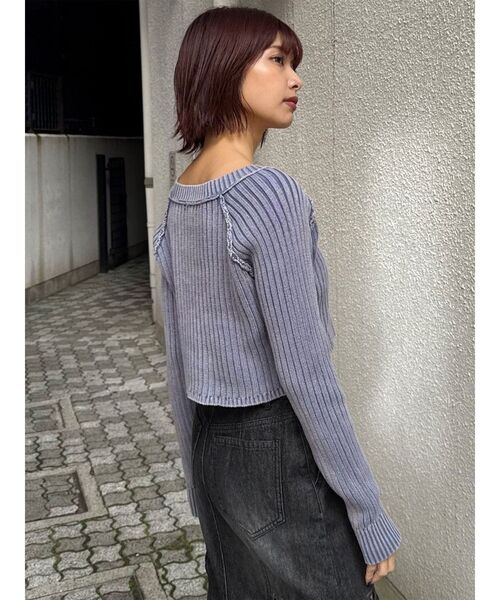 MURUA（ムルーア）の「ブリーチVネッククロップドニット（ニット/セーター・レディース・ブラック/ブルー/ベージュ・FREE）」の12枚目の写真