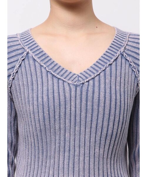 MURUA（ムルーア）の「ブリーチVネッククロップドニット（ニット/セーター・レディース・ブラック/ブルー/ベージュ・FREE）」の7枚目の写真