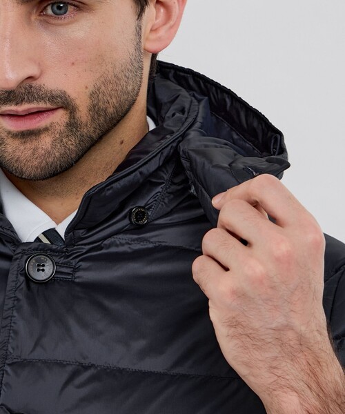 MACKINTOSH LONDON(マッキントッシュ ロンドン)の「【WEB・一部店舗限定】【ELINGTON】シンセティックフーデッドダウンアウター(ダウンジャケット/コート・メンズ・ネイビー/ベージュ系その他7・38/40/42)」の9枚目の写真