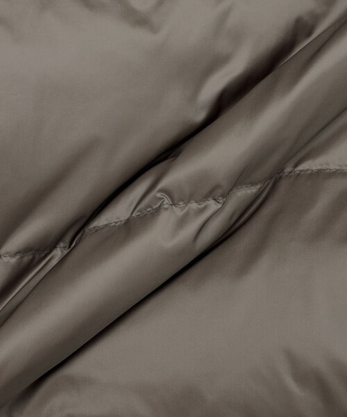 MACKINTOSH LONDON(マッキントッシュ ロンドン)の「【WEB・一部店舗限定】【ELINGTON】シンセティックフーデッドダウンアウター(ダウンジャケット/コート・メンズ・ネイビー/ベージュ系その他7・38/40/42)」の3枚目の写真