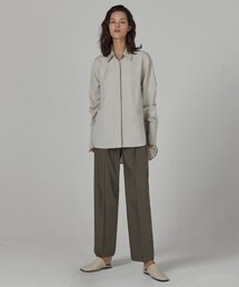 A.RIFF（エイリフ）の「ベーシックツーピンタックロングスラックス-カーキ（スラックス）」