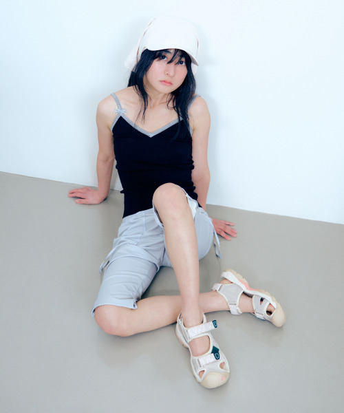 HUMTTO(ハムト)の「女性ハイキングサンダルオレットHGC(サンダル・レディース・ベージュ・23cm/23.5cm/24cm/24.5cm/25cm)」の6枚目の写真